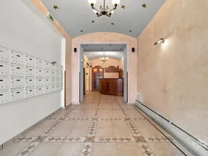Prodej bytu 1+kk, Praha - Vinohrady, Balbínova, 23 m2