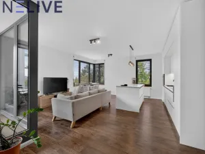 Prodej bytu 2+kk, Praha, Valečovská, 80 m2