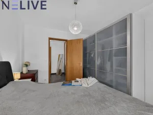 Prodej bytu 2+kk, Praha, Valečovská, 80 m2