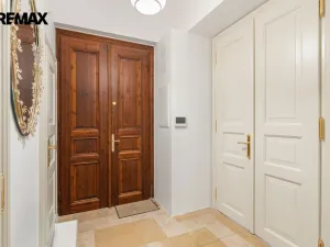 Prodej kanceláře, Praha - Vinohrady, Škrétova, 139 m2