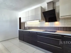 Pronájem bytu 3+1, Písek, Ouzká, 79 m2