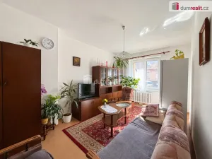 Prodej bytu 1+kk, Karlovy Vary - Stará Role, Školní, 26 m2