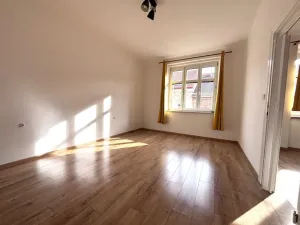 Pronájem bytu 2+1, Plzeň - Jižní Předměstí, Nerudova, 81 m2
