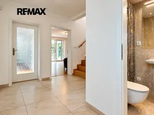 Pronájem rodinného domu, Černolice, K rybníku, 130 m2