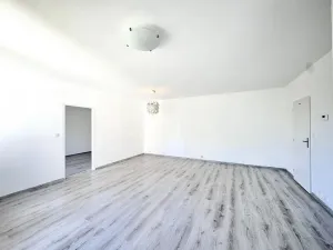 Prodej bytu 3+1, Horoměřice, J. K. Tyla, 95 m2