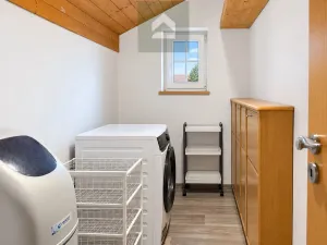 Pronájem rodinného domu, Veselá, 128 m2