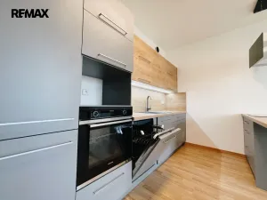 Pronájem bytu 2+kk, Praha - Ruzyně, Stočesova, 55 m2