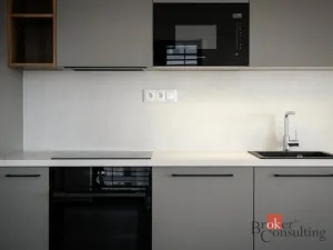 Pronájem bytu 1+kk, Hradec Králové - Nový Hradec Králové, 32 m2