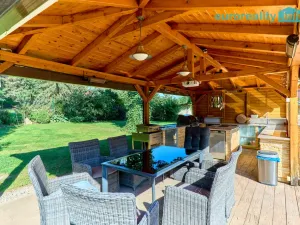 Pronájem rodinného domu, Sadov - Bor, 220 m2