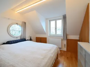 Pronájem bytu 2+kk, Praha - Dejvice, Srbská, 65 m2