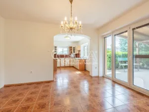 Prodej bytu 4+kk, Zvánovice, Třemblatská, 122 m2