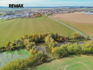 Prodej rybníku, Kožlany, 2200 m2