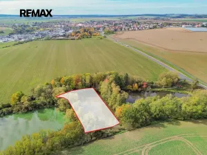 Prodej rybníku, Kožlany, 2200 m2