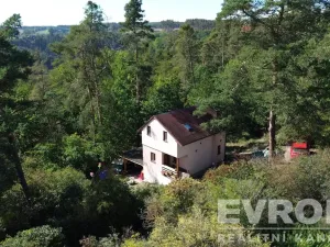 Prodej rodinného domu, Čerňovice, 76 m2