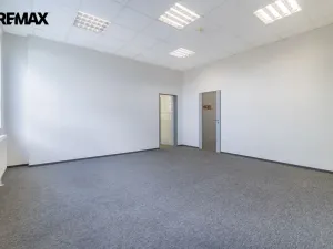 Pronájem kanceláře, Tuchoměřice, U Špejcharu, 107 m2