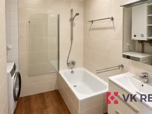 Pronájem bytu 2+kk, Praha - Žižkov, Jičínská, 61 m2