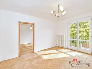 Prodej bytu 2+1, Praha - Komořany, Krupná, 47 m2