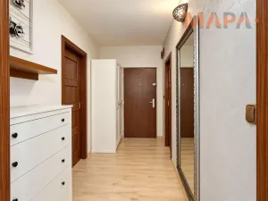Pronájem bytu 3+1, Chomutov, Roháčova, 66 m2