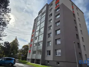 Prodej bytu 3+1, Jeseník, Lipovská, 71 m2