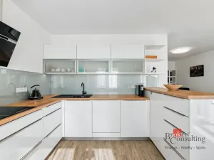 Prodej bytu 3+kk, Vochov, 68 m2