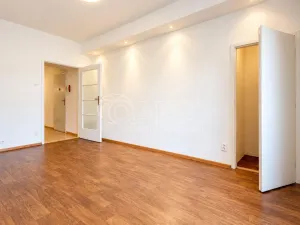 Pronájem bytu 2+kk, Praha - Nusle, V Horkách, 45 m2