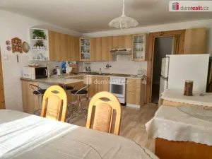 Prodej rodinného domu, Křemže, Náměstí, 220 m2