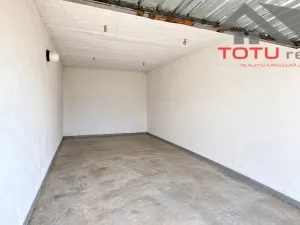 Prodej garáže, Jaroměř, 19 m2