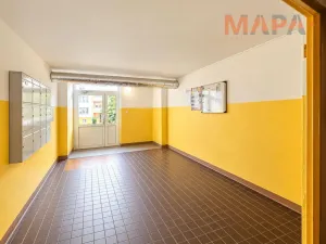 Prodej bytu 2+1, Chomutov, Zahradní, 60 m2