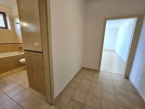 Pronájem bytu 2+kk, Praha, Rižská, 65 m2