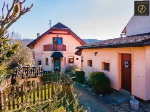 Pronájem rodinného domu, Tmaň, Budovatelů, 114 m2