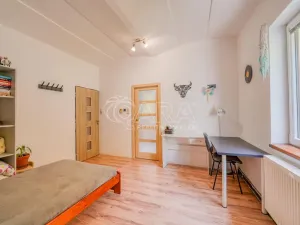 Prodej rodinného domu, Jinín, 245 m2