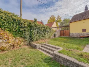 Prodej rodinného domu, Jinín, 245 m2