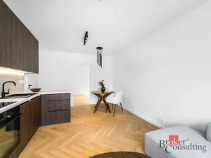 Prodej bytu 3+kk, Plzeň - Skvrňany, Lábkova, 67 m2