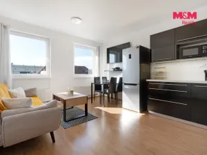 Prodej bytu 3+kk, Králův Dvůr, Popelky Biliánové, 56 m2