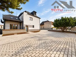 Pronájem bytu 2+kk, Černožice, Gen. Svobody, 38 m2