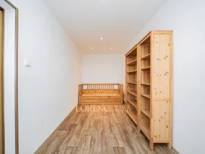 Pronájem bytu 2+1, Praha - Miškovice, Polabská, 41 m2