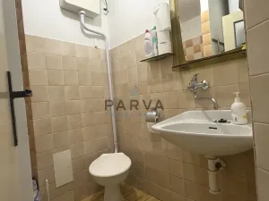 Pronájem obchodního prostoru, Rokycany - Střed, Masarykovo náměstí, 100 m2