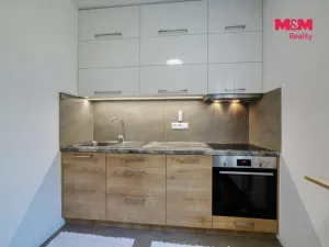 Prodej bytu 3+1, Planá, Fučíkova, 63 m2