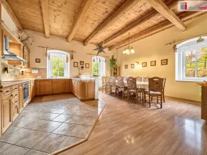 Prodej rodinného domu, Okounov - Oslovice, 630 m2