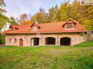 Prodej rodinného domu, Okounov - Oslovice, 630 m2