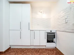 Pronájem rodinného domu, Praha - Horní Počernice, Rožnovská, 145 m2