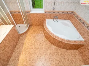 Pronájem rodinného domu, Praha - Horní Počernice, Rožnovská, 145 m2