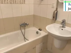 Pronájem bytu 1+1, Liberec, Pražská, 41 m2