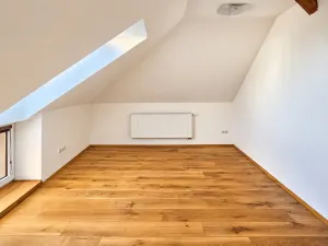 Pronájem bytu 2+kk, Třebotov, Hlavní, 80 m2