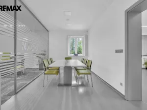 Pronájem kanceláře, Praha, Strakonická, 160 m2