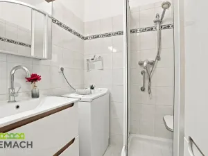Prodej bytu 3+1, Zlín, třída Svobody, 58 m2