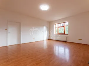 Pronájem bytu 3+1, Praha - Kyje, Herdovská, 75 m2