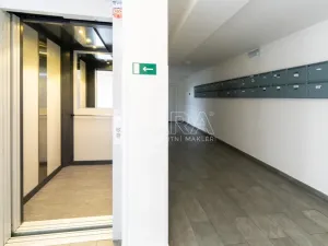 Prodej bytu 2+kk, Milovice - Mladá, Armádní, 53 m2