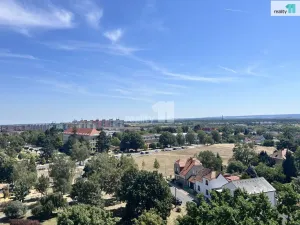 Prodej bytu 3+1, Praha - Horní Počernice, Běluňská, 73 m2