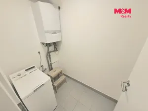 Pronájem bytu 1+kk, Praha - Michle, Nuselská, 41 m2